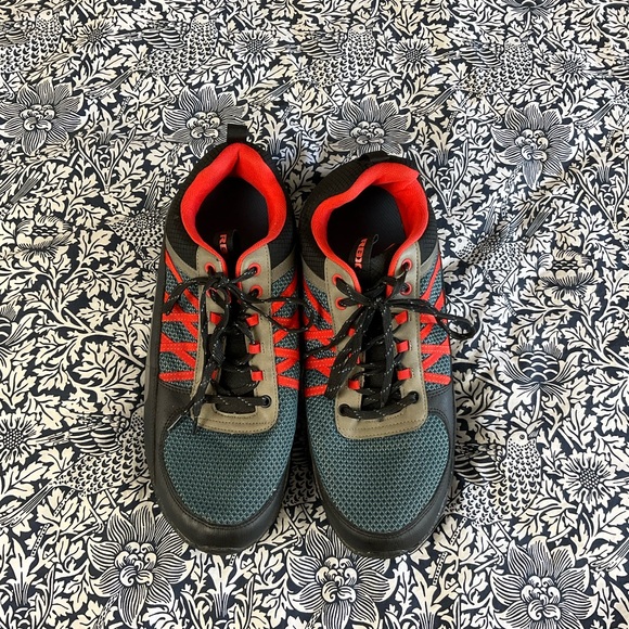 RBX Red and Black Men's Sneaker - Picture 1 of 4